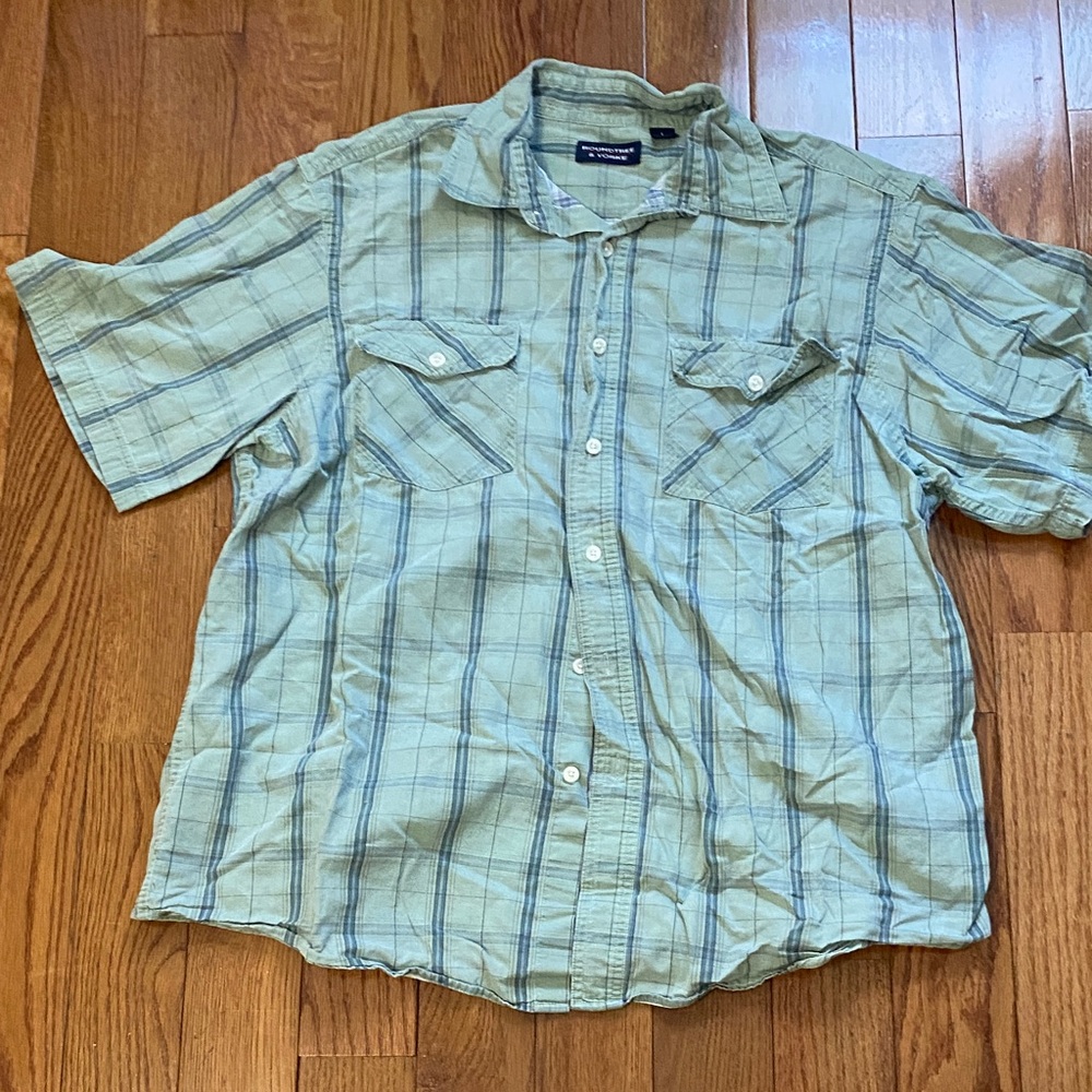 Roundtree & Yorke Light Green Plaid Button Down Shirt